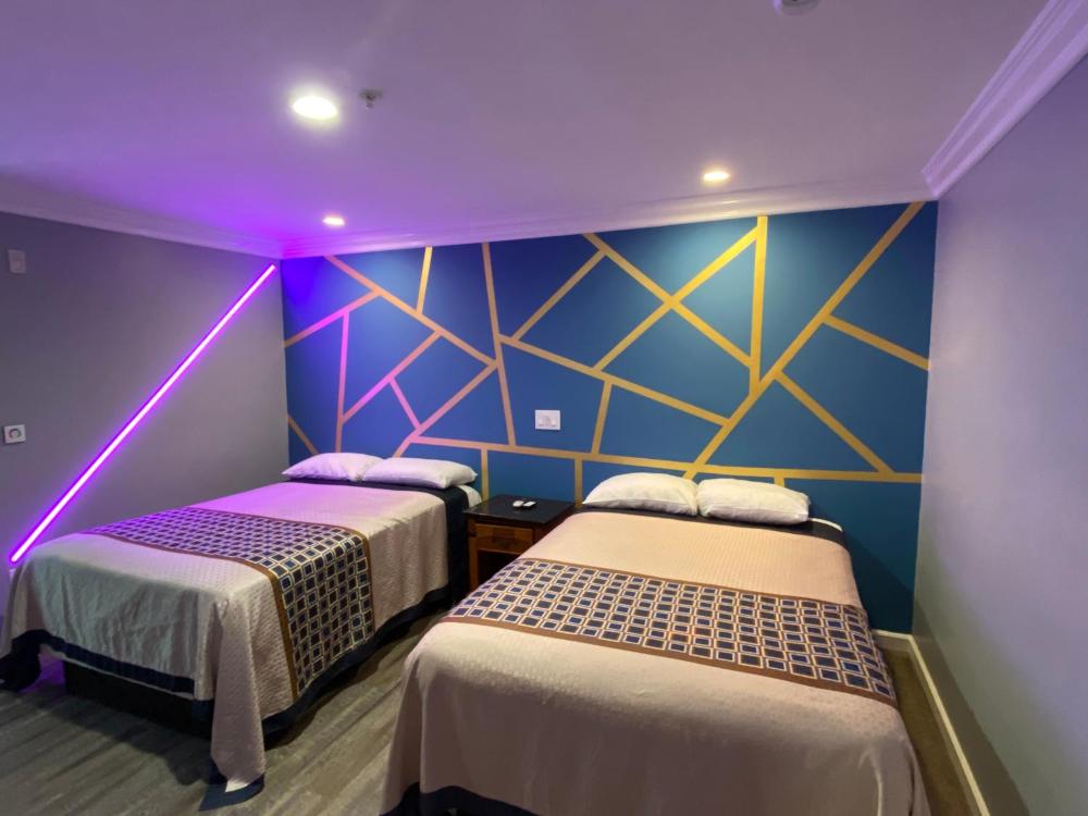 Deluxe Queen Room interior